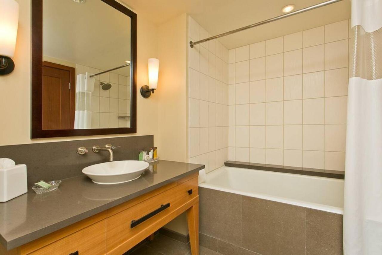 Ko Olina Beach Villas O512 - 2Br Ocean View Luxury Condo With Semi-Private Lagoon Beach & 1 Free Parking Kapolei Exteriör bild